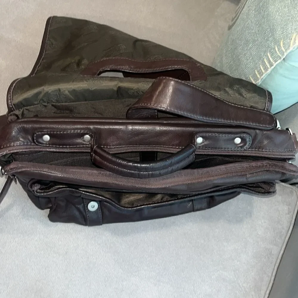 Canyon Outback leather goods inc brown bag
